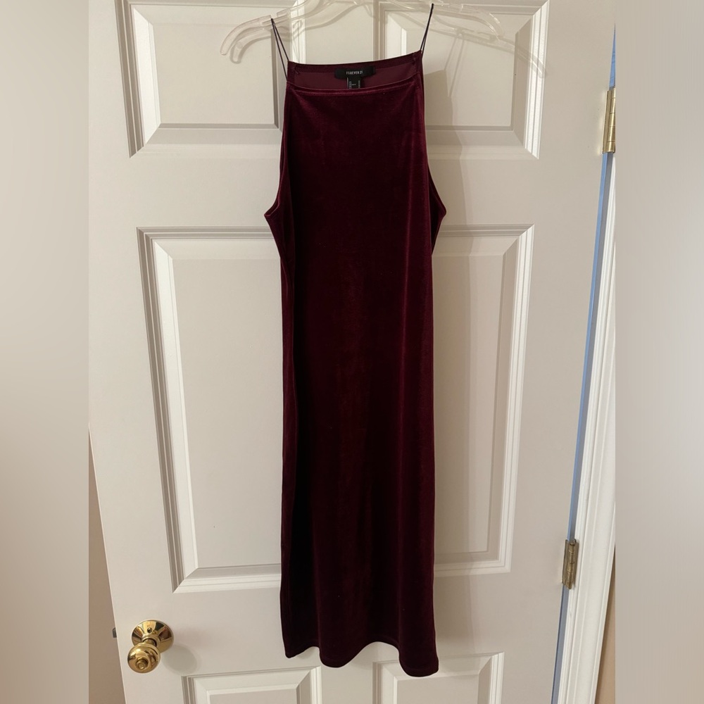 maroon midi dress